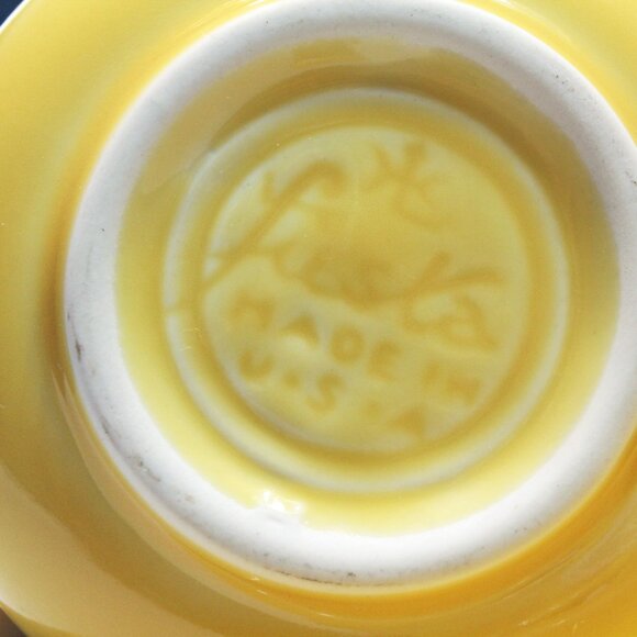 Fiestaware Yellow 4 Piece Cream & Sugar Set USA - Picture 6 of 6